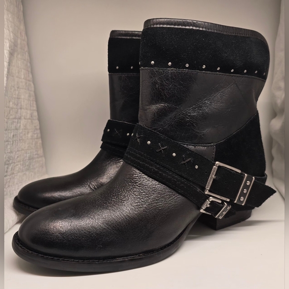 The Sak Shoes - The Sak Black Leather Ankle Harness Booties with Silver Accents. 8 1/2